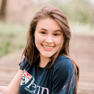 Avery Johnston headshot