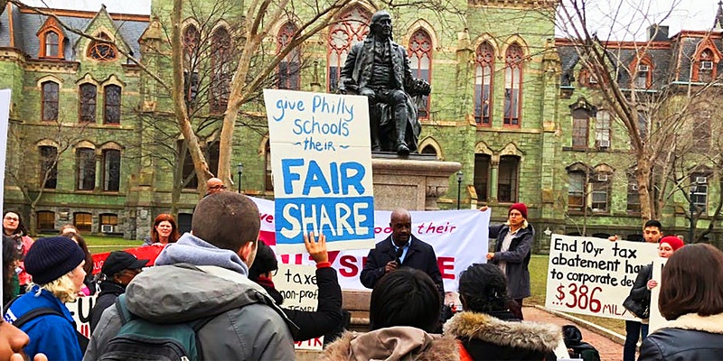 Peaceful-protest-College-Hall-Penn