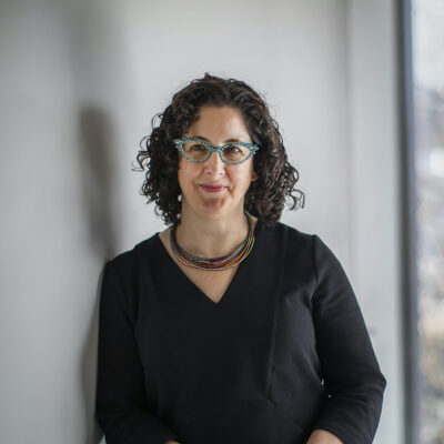 headshot of Julia Lynch
