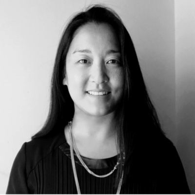 headshot for Helen Jeoung